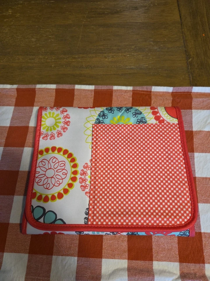 "Organizador plegable THIRTY ONE ~ Funda triple para iPad o tableta rosa floral 10,2""" Foto 2 de 4