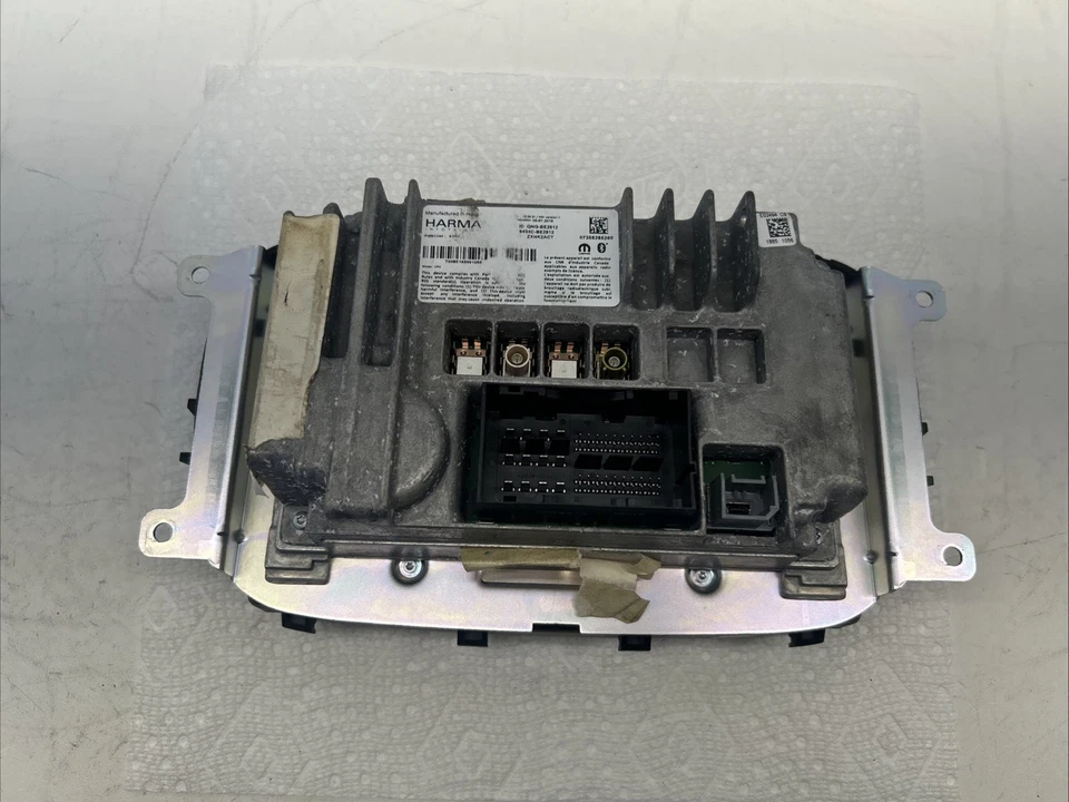 RECEPTOR DE RADIO FM NAVEGACIÓN FABRICANTE DE EQUIPOS ORIGINALES PARA FIAT 500X LOUNGE 2016-2017 6434C-BE2812 Foto 2 de 4