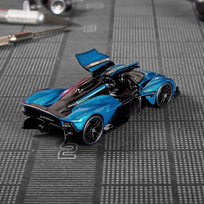 2025 Hot Wheels Elite 64 Aston Martin Valkyrie Metallic Teal