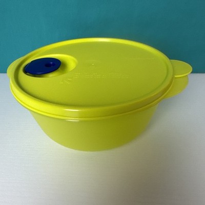 Tupperware Crystalwave Plus 5.25 cup Round microwavable Cristal Margarita Green