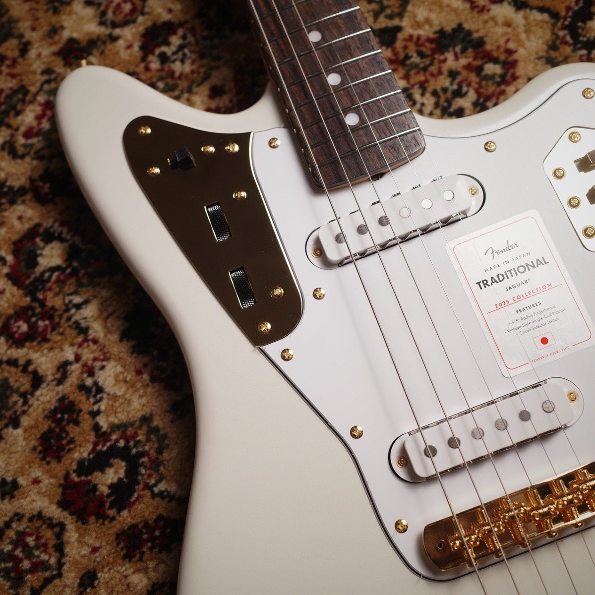 Fender Traditional 2025 Collection 60s Jaguar White Pearl Limited