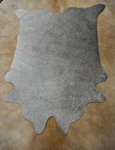 A Mini Hide in perfect Shades of Grey - A Tiny Cowhide for a Tiny Home - - Picture 6 of 6