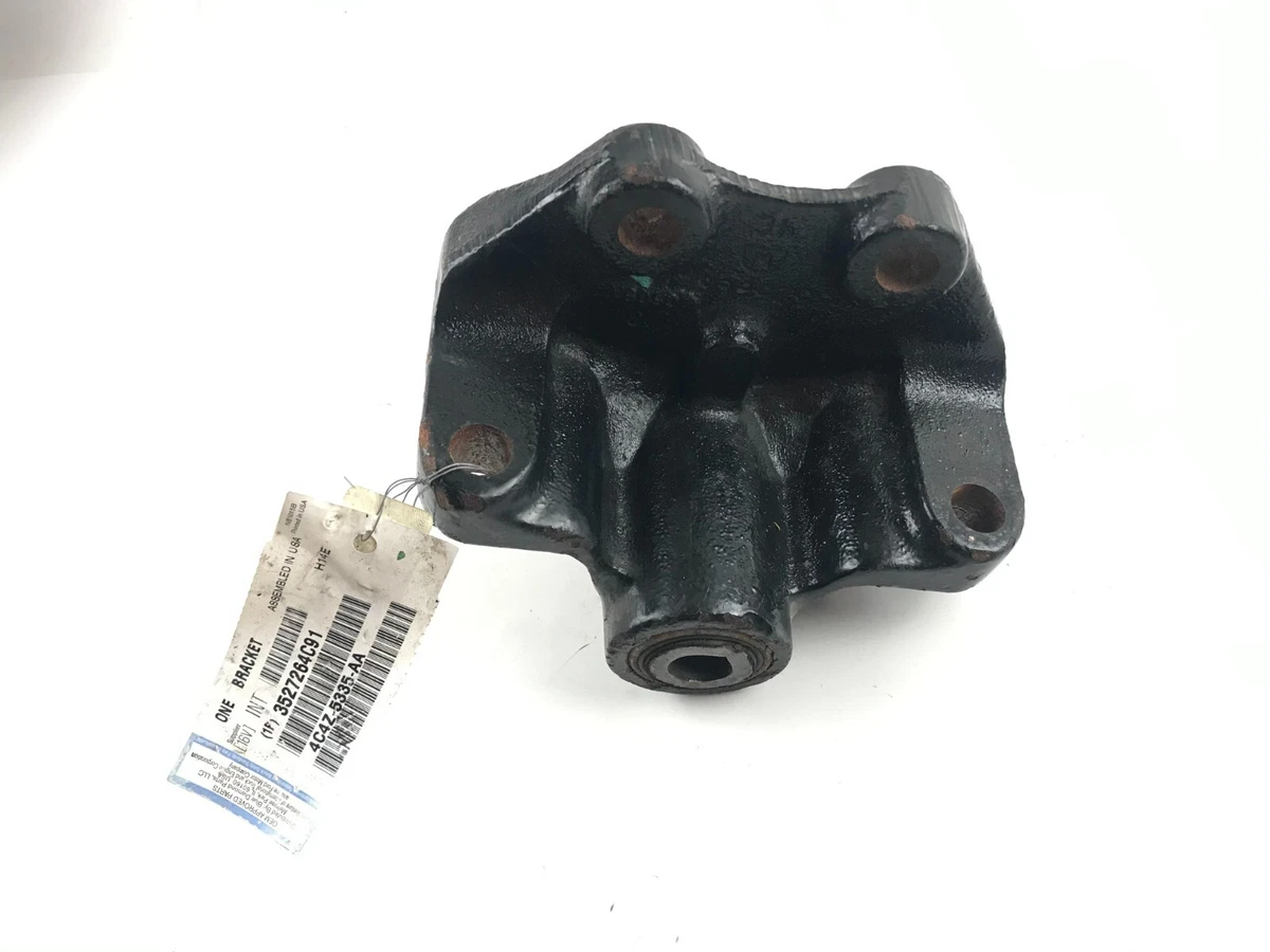 GENUINE OEM International 3527264C91 Bracket Front Spring 4C4Z 