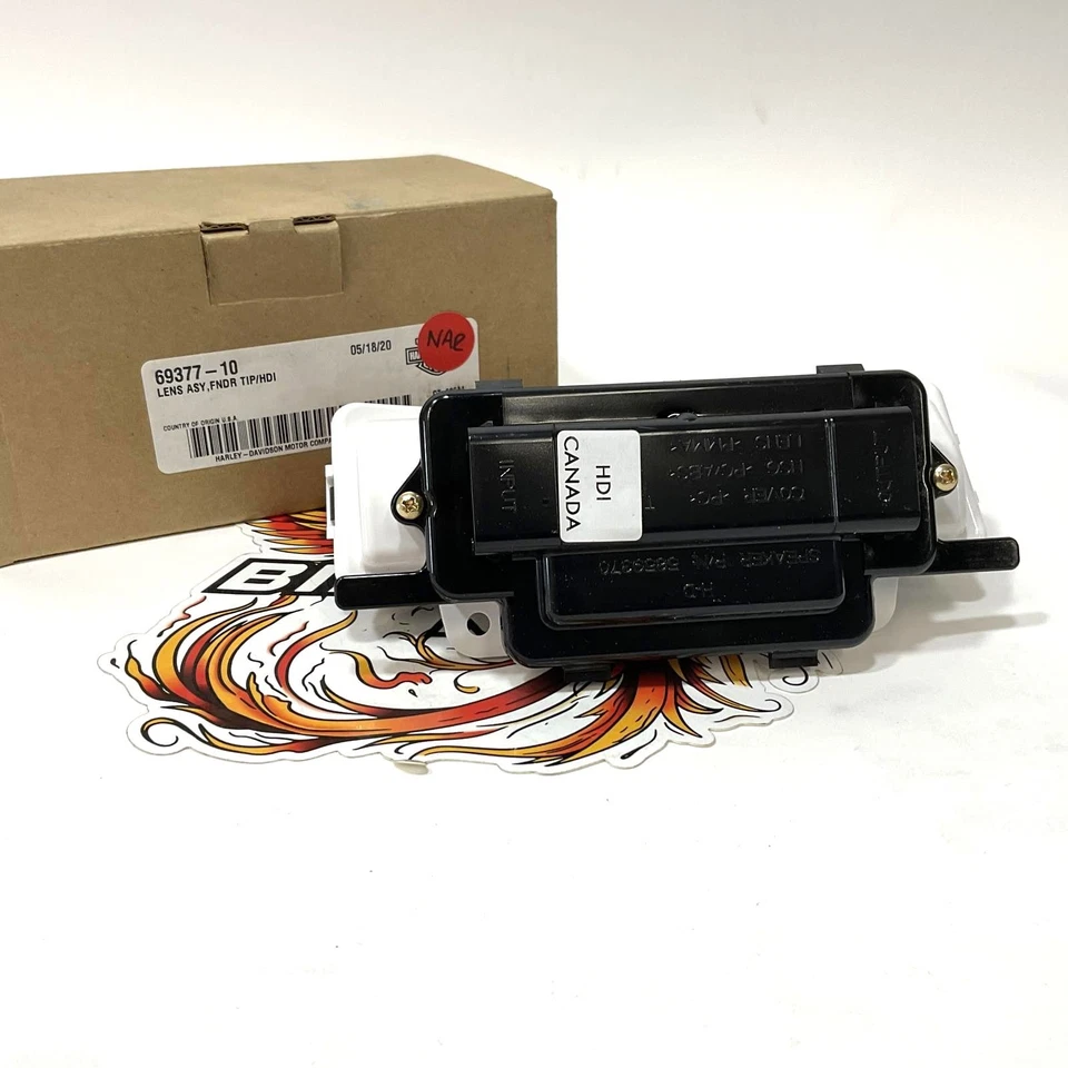 Genuine Harley 2014 Up Touring HDI Canadian Rear Fender Lens Assembly 69377-10 - Image 3 of 4