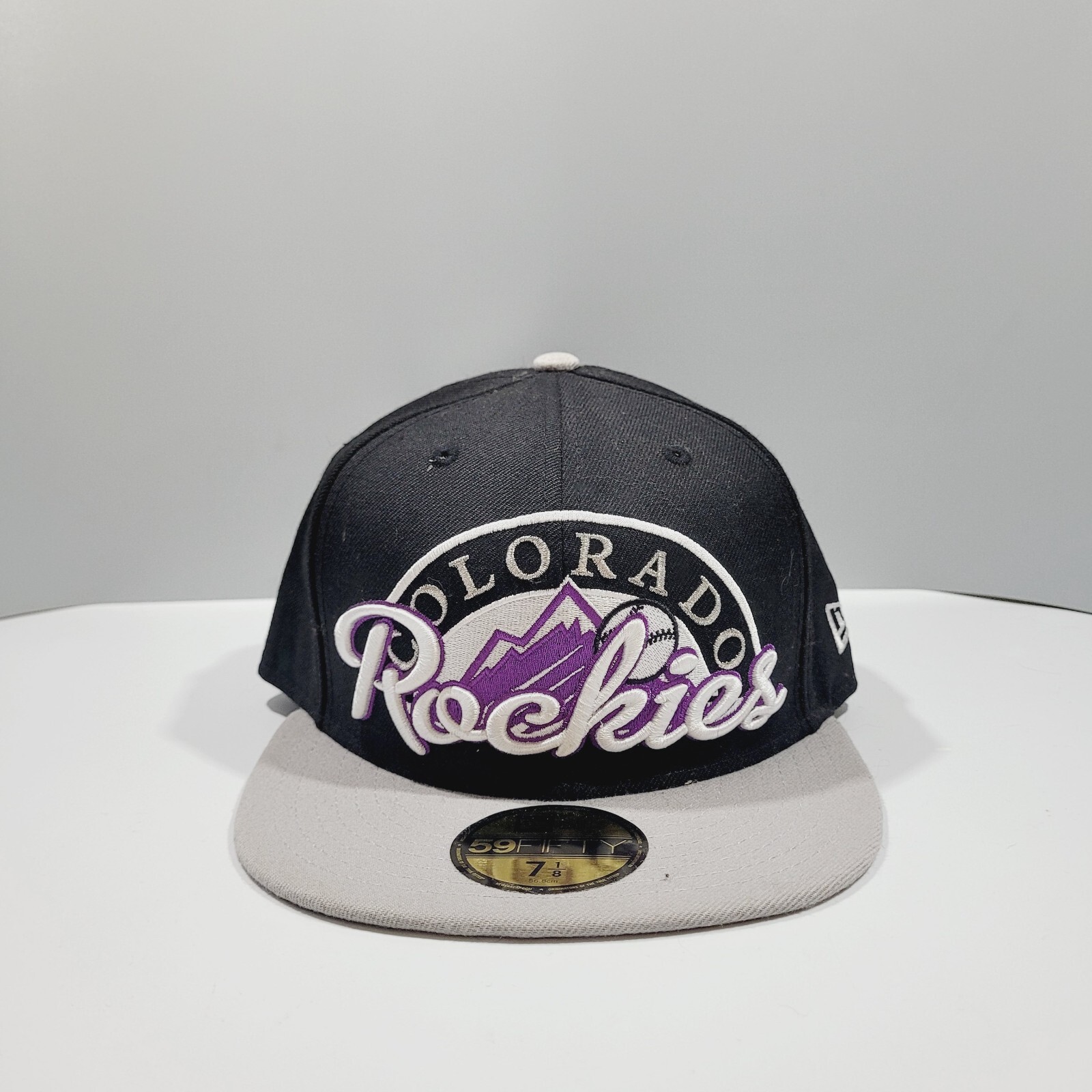 Colorado Rockies Hat Fitted Mens 7 1/8 Black Gray Script MLB Baseball ...