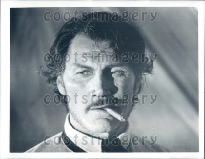 Photographic Archives Photo Of Robert De Niro Smoking A Cigar