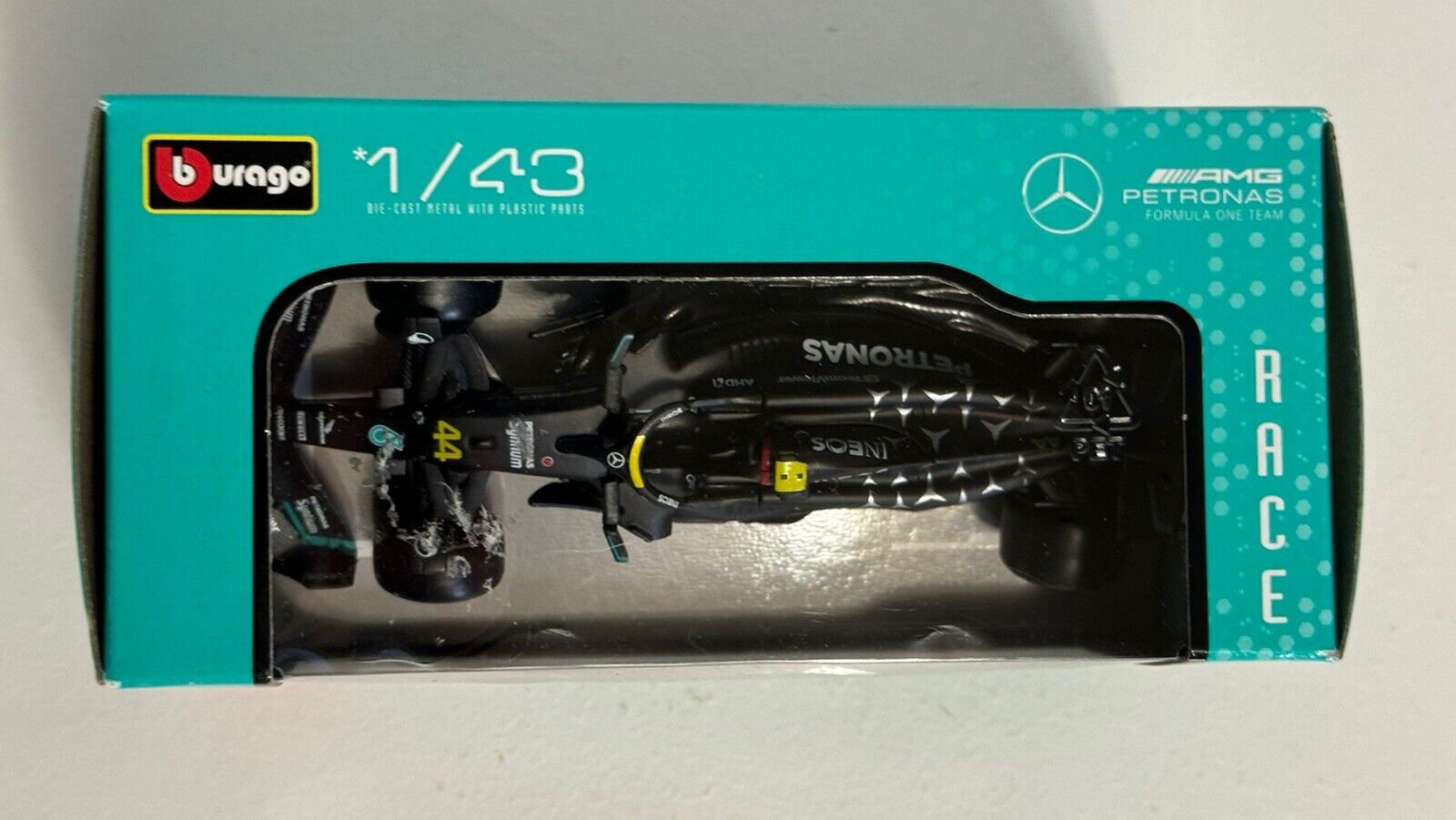 Foto 3 di 8