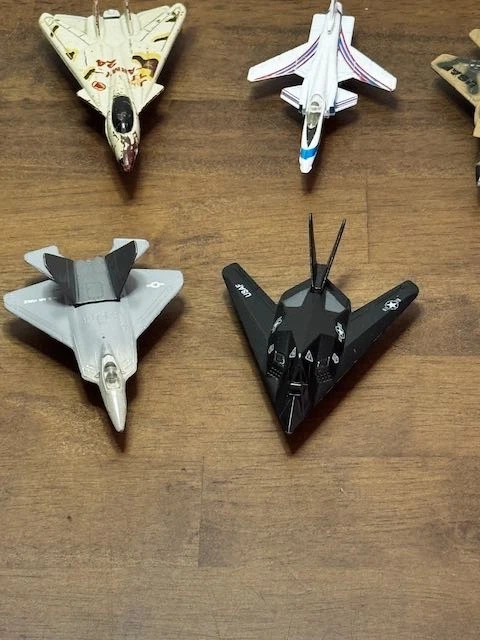 Surtido Die Cast Aviones Lote De 11 Aviones Militares Juguetes Foto 2 de 4