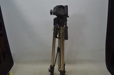 VIVITAR VPT-3600 Deluxe Lightweight Tripod
