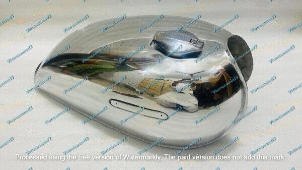 Honda CB550 Chrome Steel Petrol Tank 1974 Model With Cap - Imagem 2 de 4