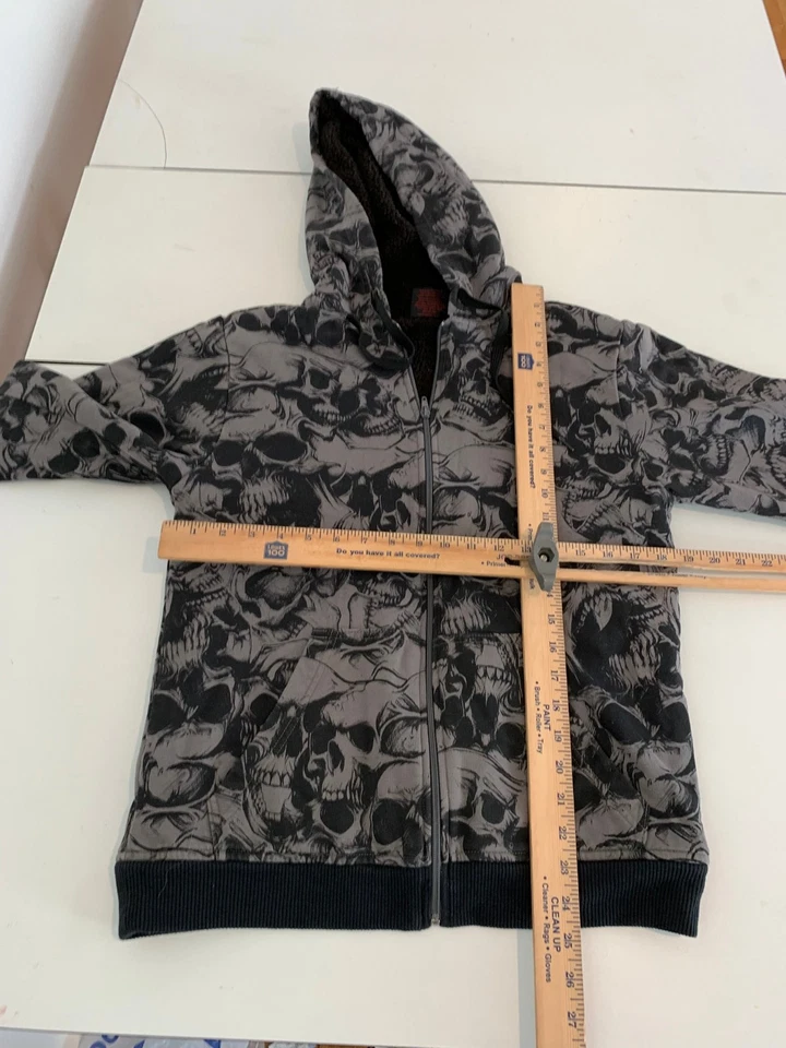 Sudadera con Capucha MMA Elite Pequeña Gris Forrada Sherpa Cremallera Completa Calavera Y2K Grunge Cyber Tapout Foto 3 de 4