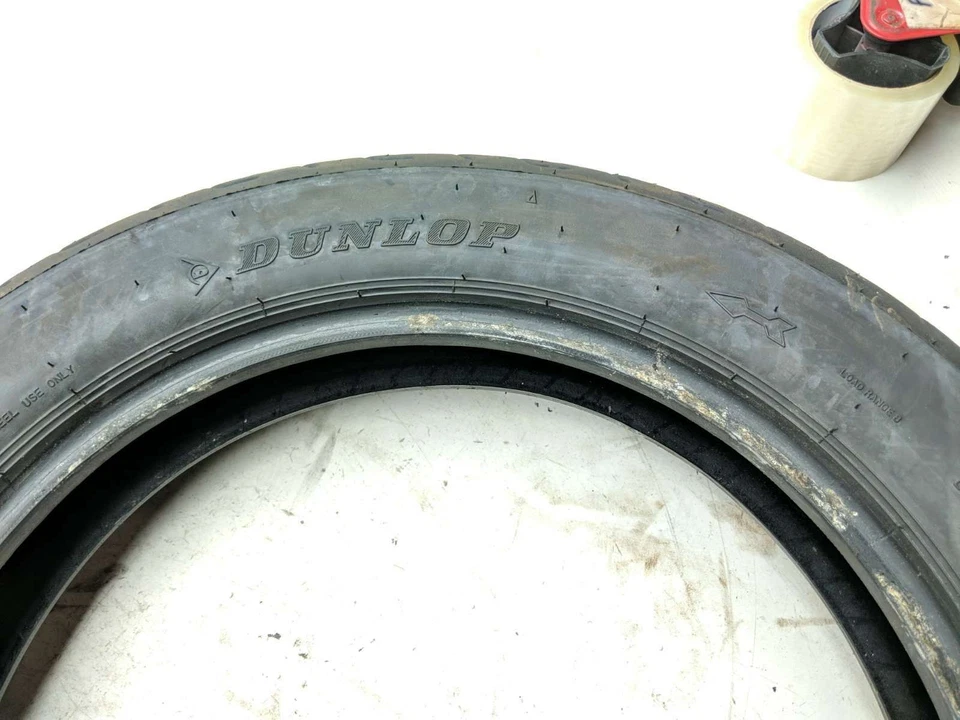 Neumático 08 Kawasaki VN1600 Classic Vulcan 1600 Dunlop D404 130/90-16 Foto 3 de 4