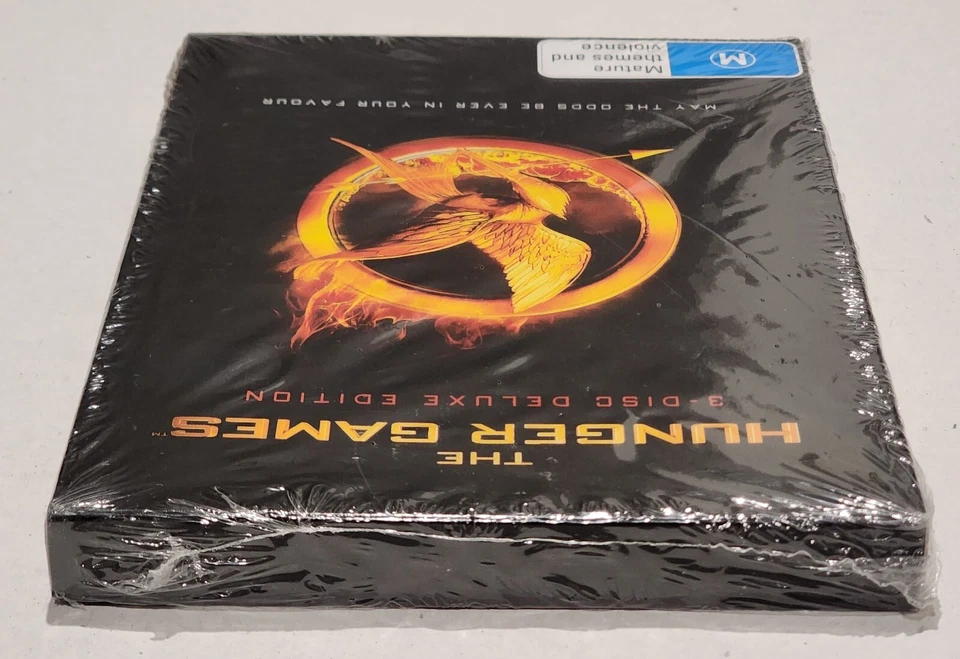 The Hunger Games - 3 Disc Deluxe Edition DVD - Brand New Sealed - Region 4 PAL - Image 4 of 4