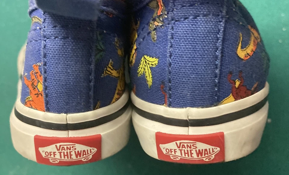 Vans Lace Up Shoes Size Toddler 5 Blue w/ Dinosaurs. w/ Vel Cro Great Condition! - Image 4 of 4