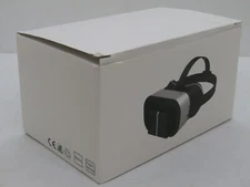 VR Park, Mobile Phone Virtual Reality Glasses with Bluetooth Remote Control.B111