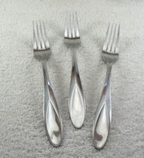 Diadem Dinner Fork Lot of 3 Hampton Silversmiths Glossy Stainless Flatware China