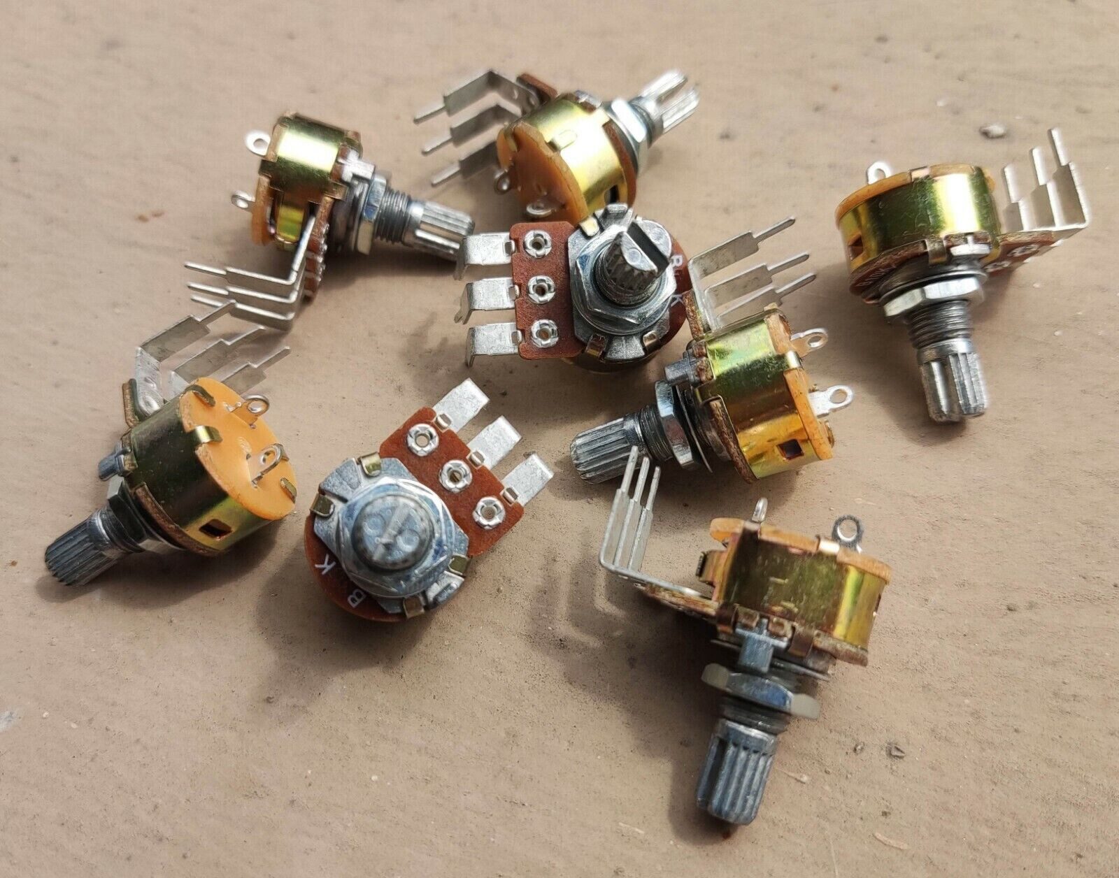 10PCS WH148 B100K Shaft 15mm ON / OFF Switch Linear Potentiometer Pot ...