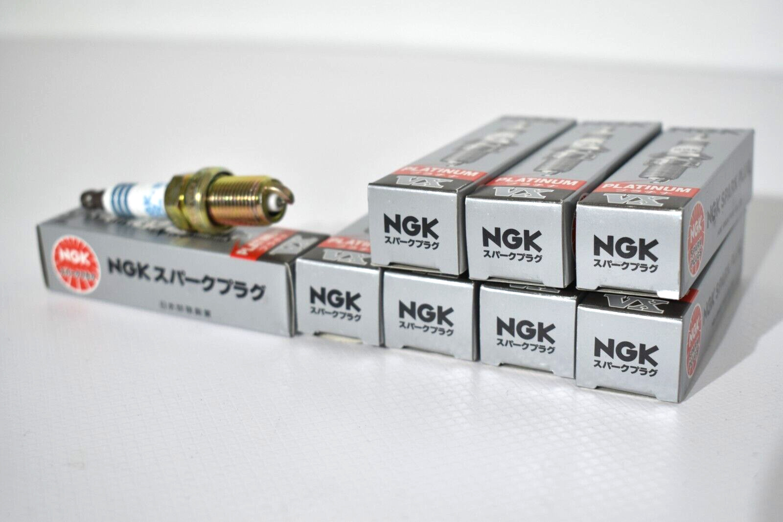 GENUINE NOS ROLLS ROYCE / BENTLEY PLATINUM SPARK PLUGS NGK BKR5EVX SET OF 8