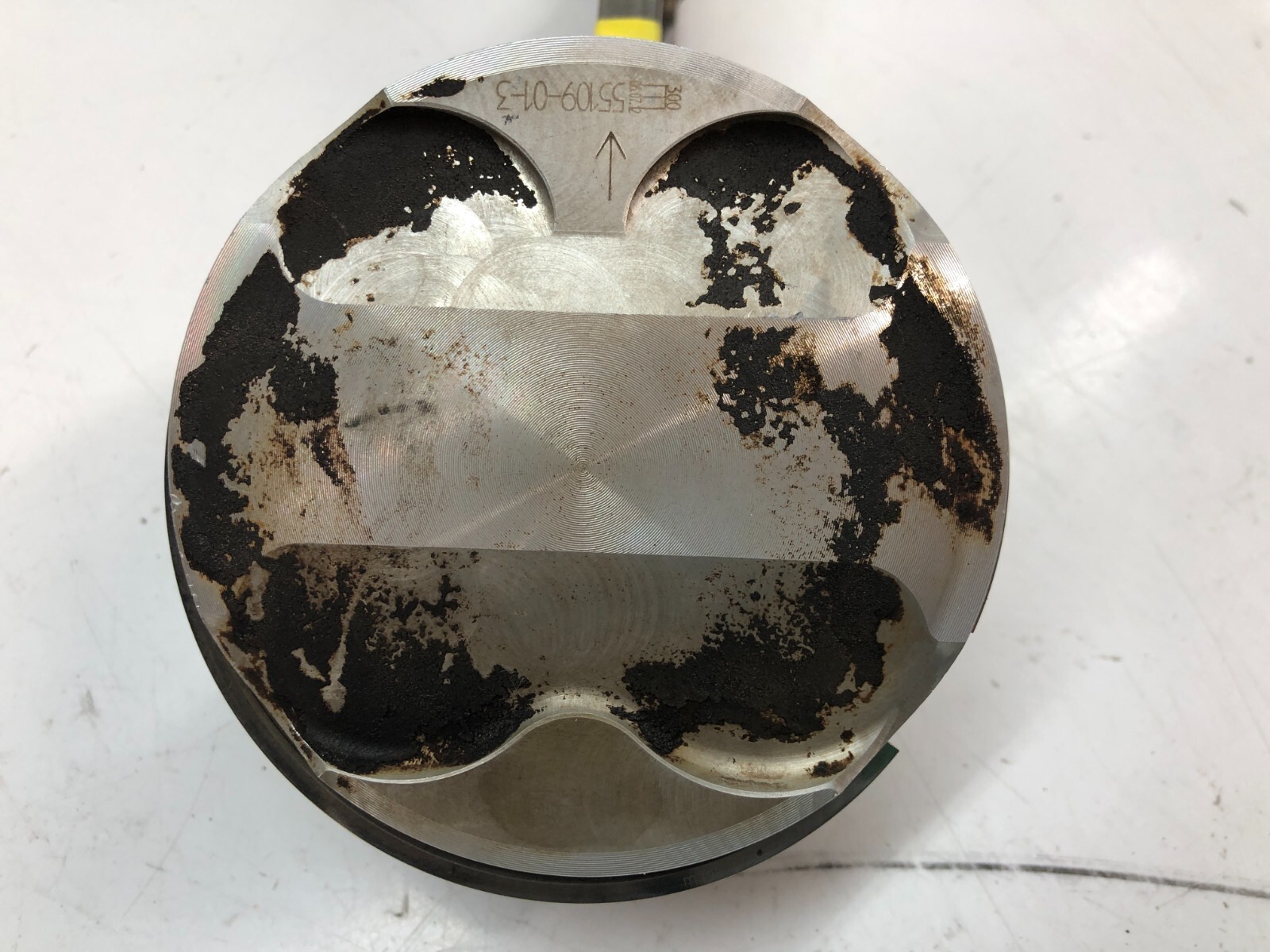 LAMBORGHINI AVENTADOR PISTON HEAD COMPLETE WITH CONNECTING ROD 07M107075J 