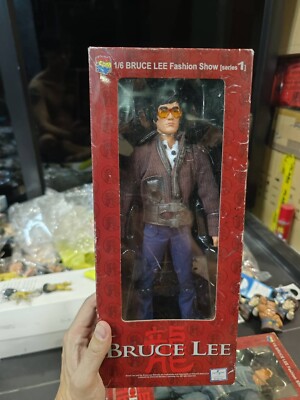 その他 MEDICOMTOY BRUCE LEE fatshion show Medicom Toy 1/6 Bruce Lee Action Figure Fashion Show Series 1 | eBay