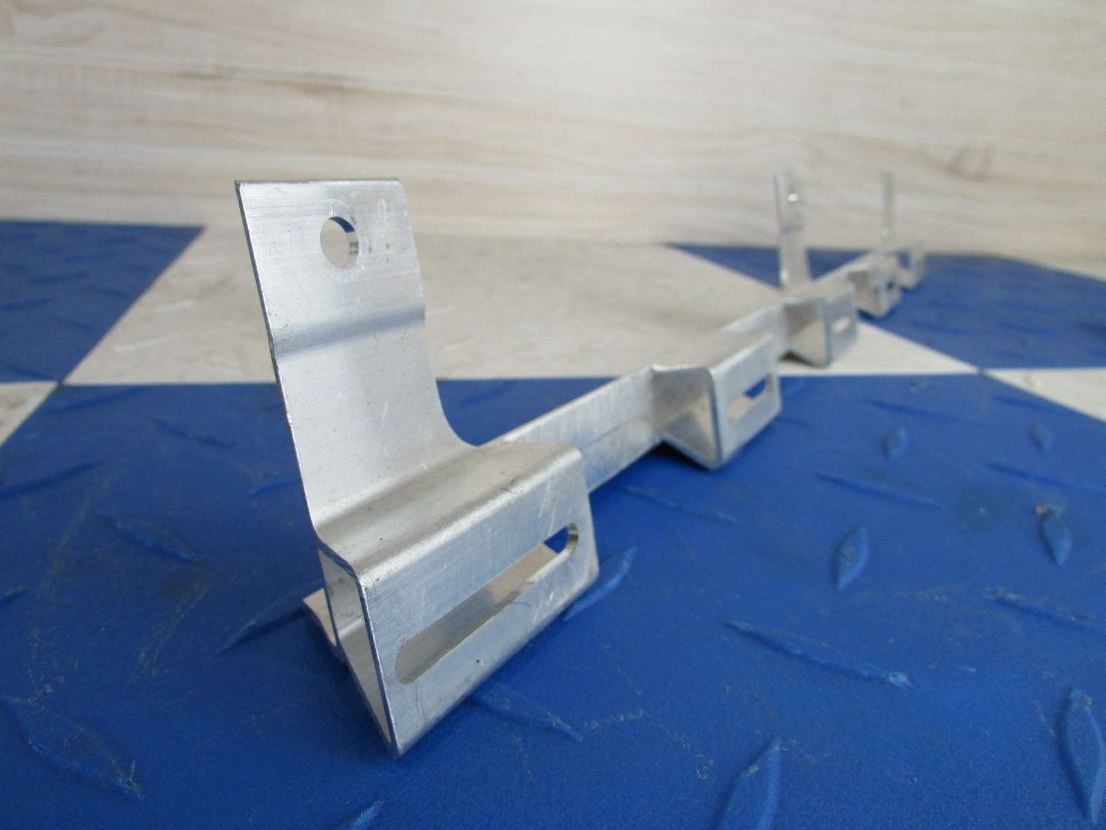2017-2020 Audi R8 Performance Spyder - OEM Bracket Part# 4S0853403 3k Miles