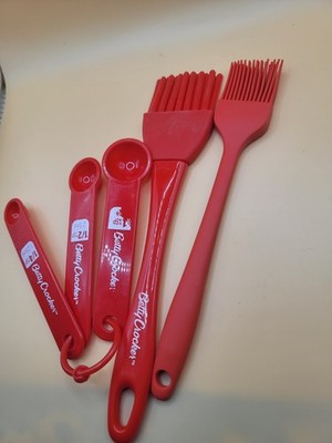 Betty Crocker Kitchen Utensils Lot Bundle Basting Brushes Measuring Spoons