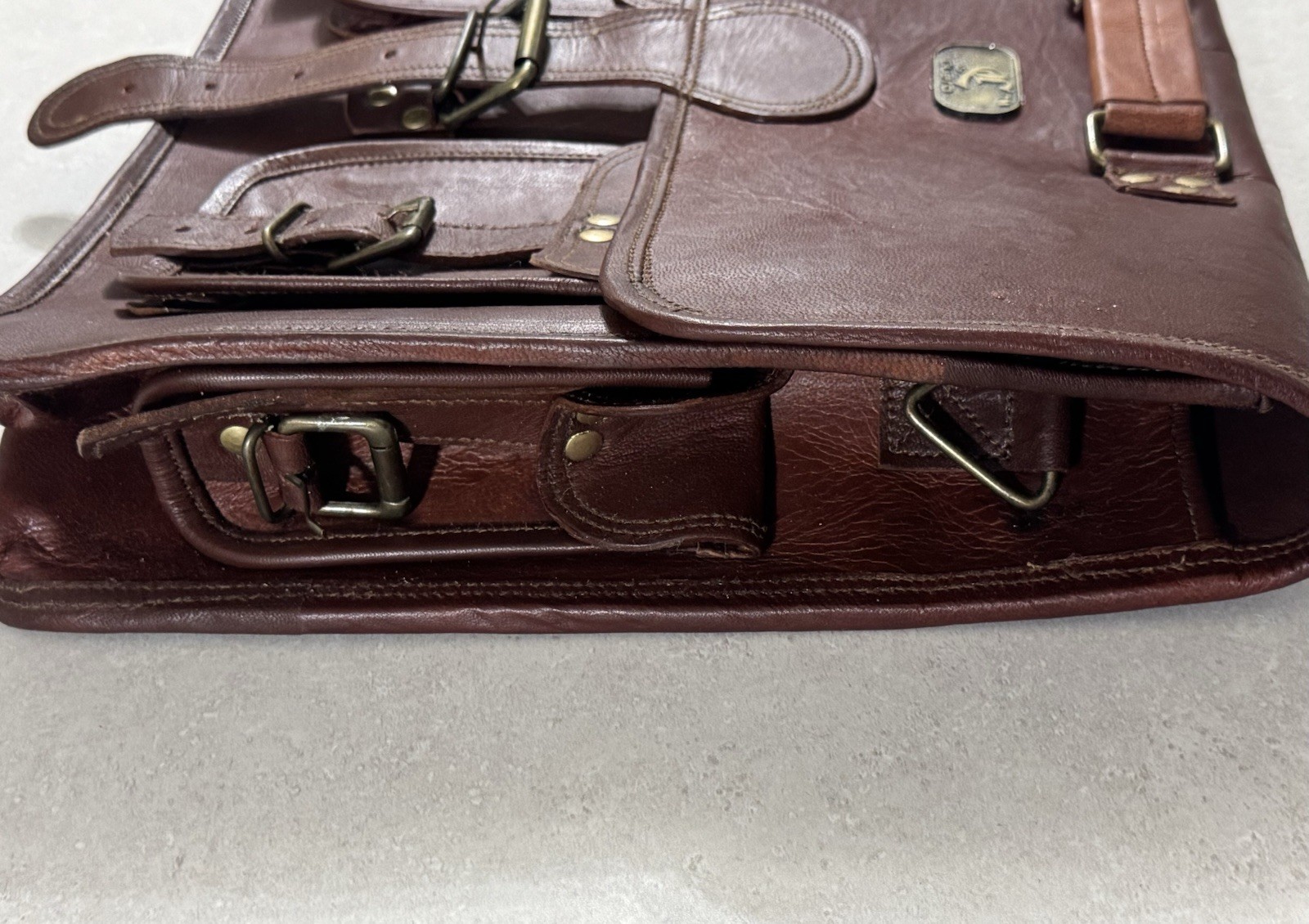 Cuero Leather Messenger Bag - Missing Shoulder St… - image 3