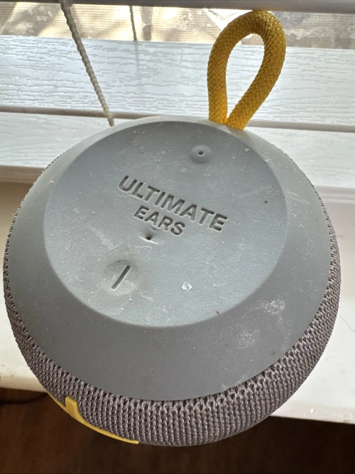 Ultimate Ears UE Wonderboom S-00163 Portable Bluetooth Speaker - Изображение 2 из 4