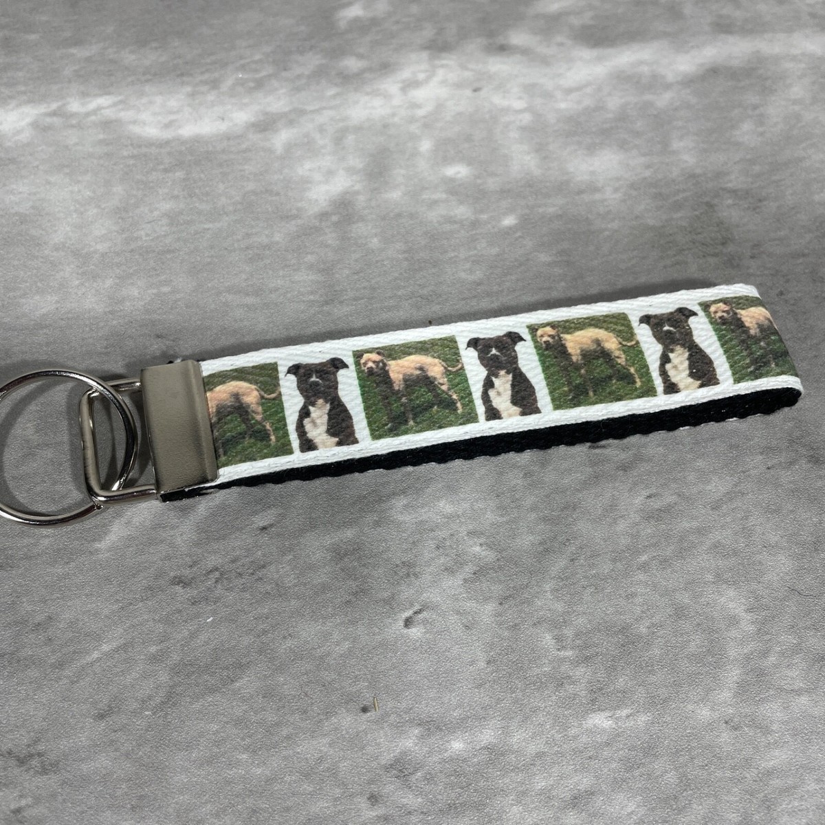 Keychain ID Holder Wallet - Pitbull - Leather Keychain ID Holder Wallet - Pitbull - Leather