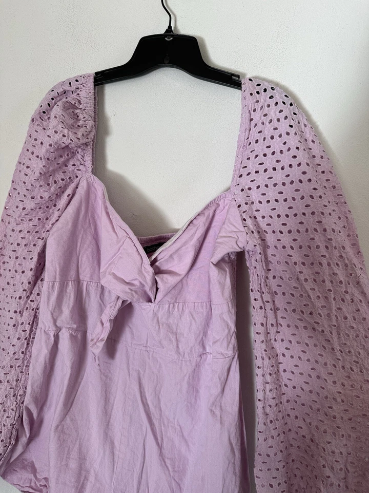 Mameluco de mujer Boohoo púrpura lila ojales manga larga, talla US 12 Foto 3 de 4