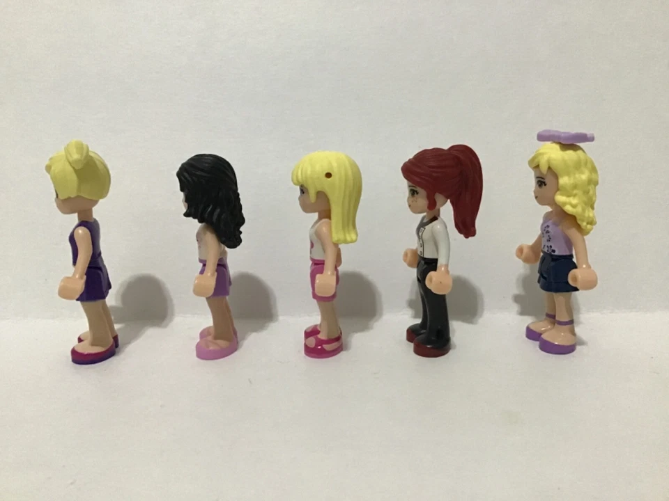 LEGO Friends 41092, 41093, 41006 Minifigs Stephanie, Emma, Natasha, Danielle,Mia - Image 2 of 3
