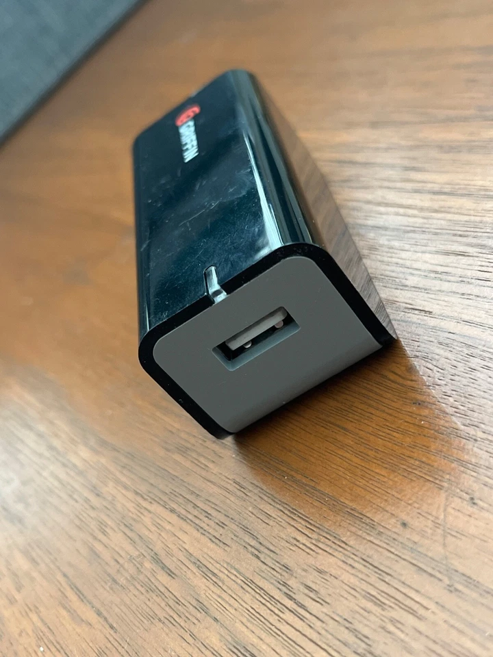 Fuente Cargador Electrónico Griffin Power Block Negro Salida 5v 2.1a P2417 Funciona Foto 2 de 4