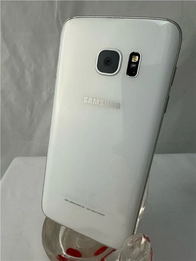 Samsung Galaxy S7 SM-G930F tested Unlocked White 32GB Grade C UK Warranty seller - Image 2 of 4
