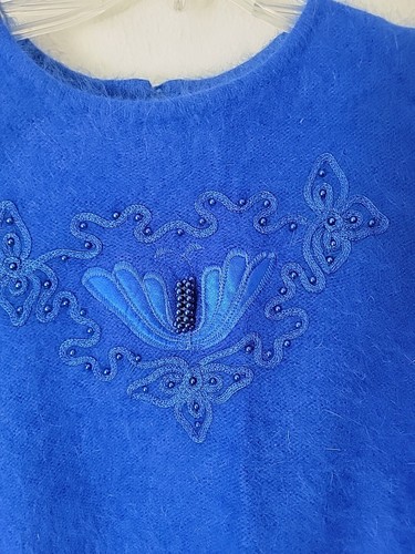 Vintage Angora Sweater Blue Beaded Short Sleeve Pullover Fuzzy Small- Medium - Picture 2 of 10