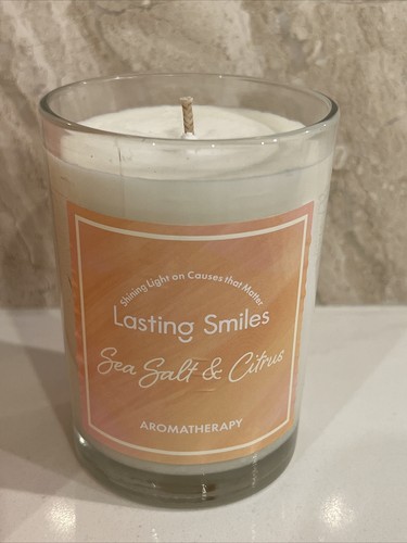 Lasting Smiles Candle Sea Salt and Citrus Aromatherapy 6.87 oz 195g NIB - Picture 17 of 24