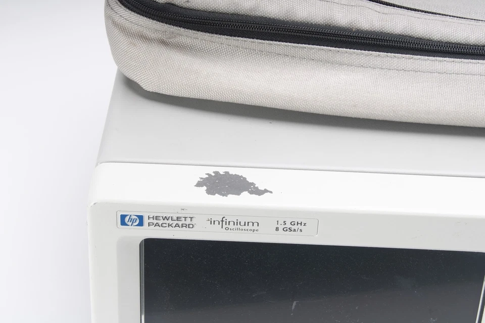 Agilent Infiniium 54845A 1.5GHz 8GSa/s Oscilloscope - AS IS For Parts - Image 4 of 4