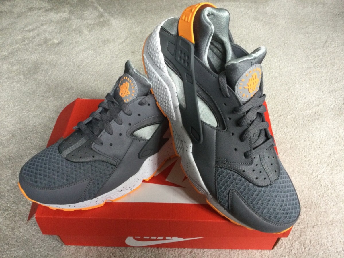 Nike huarache cool grey mango outlet