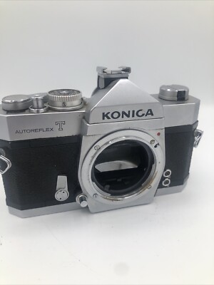 KONICA Autoreflex T3 ボディ Konica AutoReflex T3 Silver 35mm Film Camera With 50mm 1.7