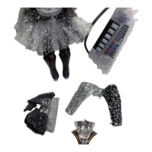 LOL Surprise Dolls OMG DOLL Fame Queen 9" MGA Fashion Doll Rocker Girl - Picture 2 of 13