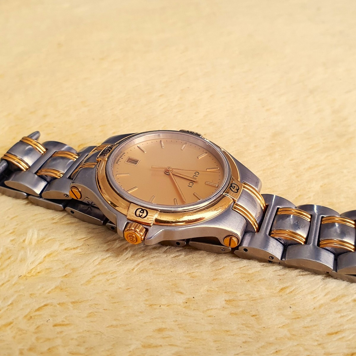 Gucci 9040M 18K Gold Plated Two Tone Men's/Women's Watch (a167) | eBay
