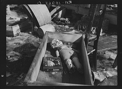 Photo:Doll and furniture after the flood. Maunie, Illinois