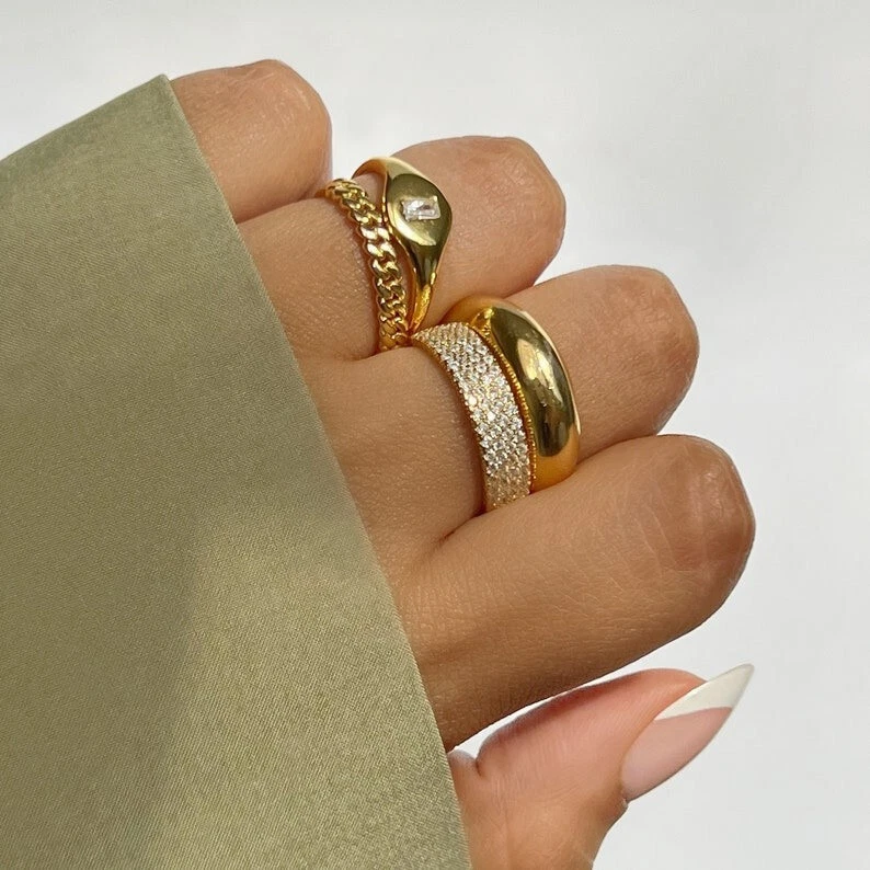 Anillo de sello enchapado en oro de 18 quilates anillo apilable meñique anillo minimalista anillos para mujer Foto 3 de 4