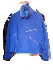 Perfect Gianni Versace, Kaschmir und Leder. 