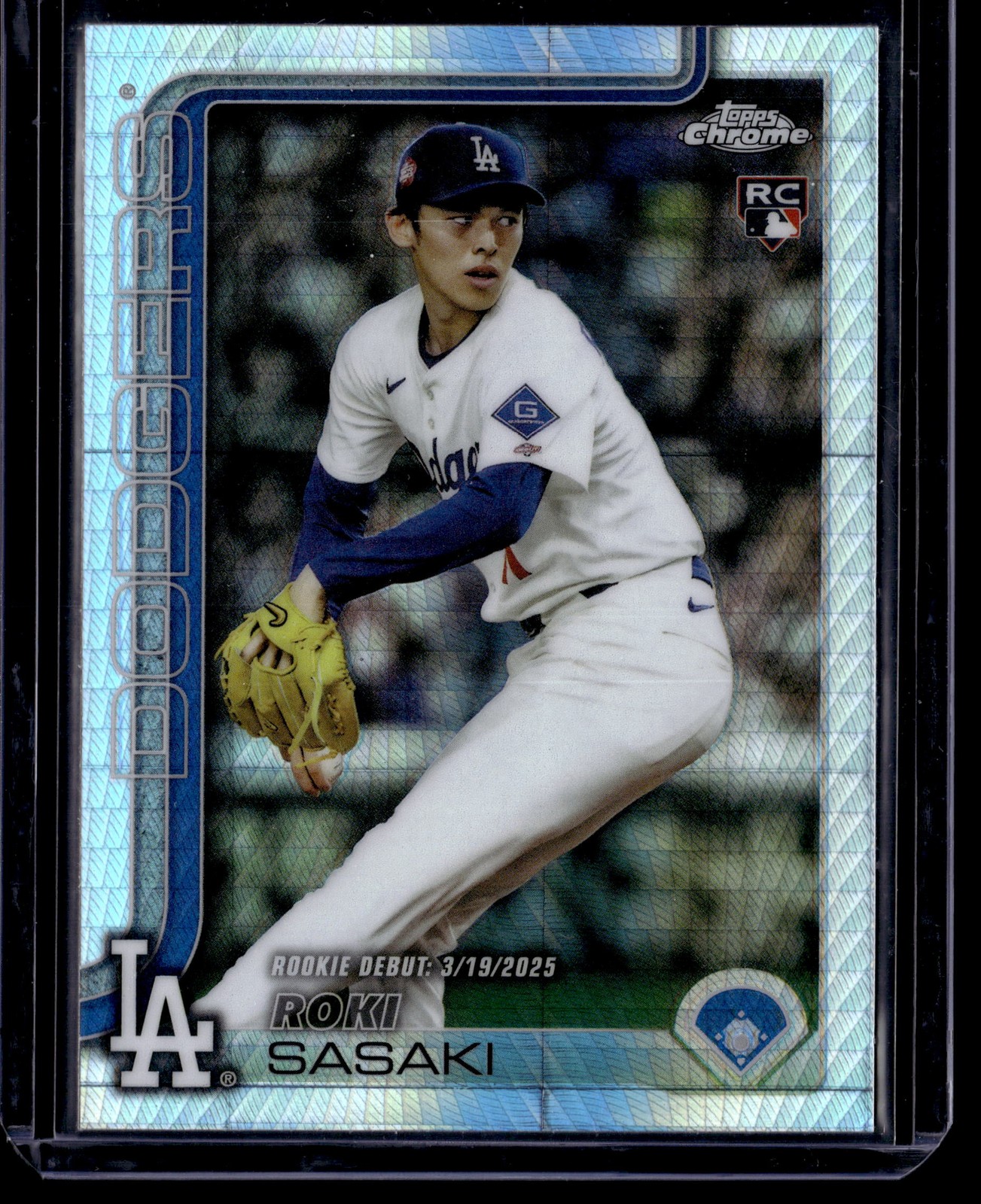 2025 Topps Chrome Update #USC73 Roki Sasaki Prism Refractors