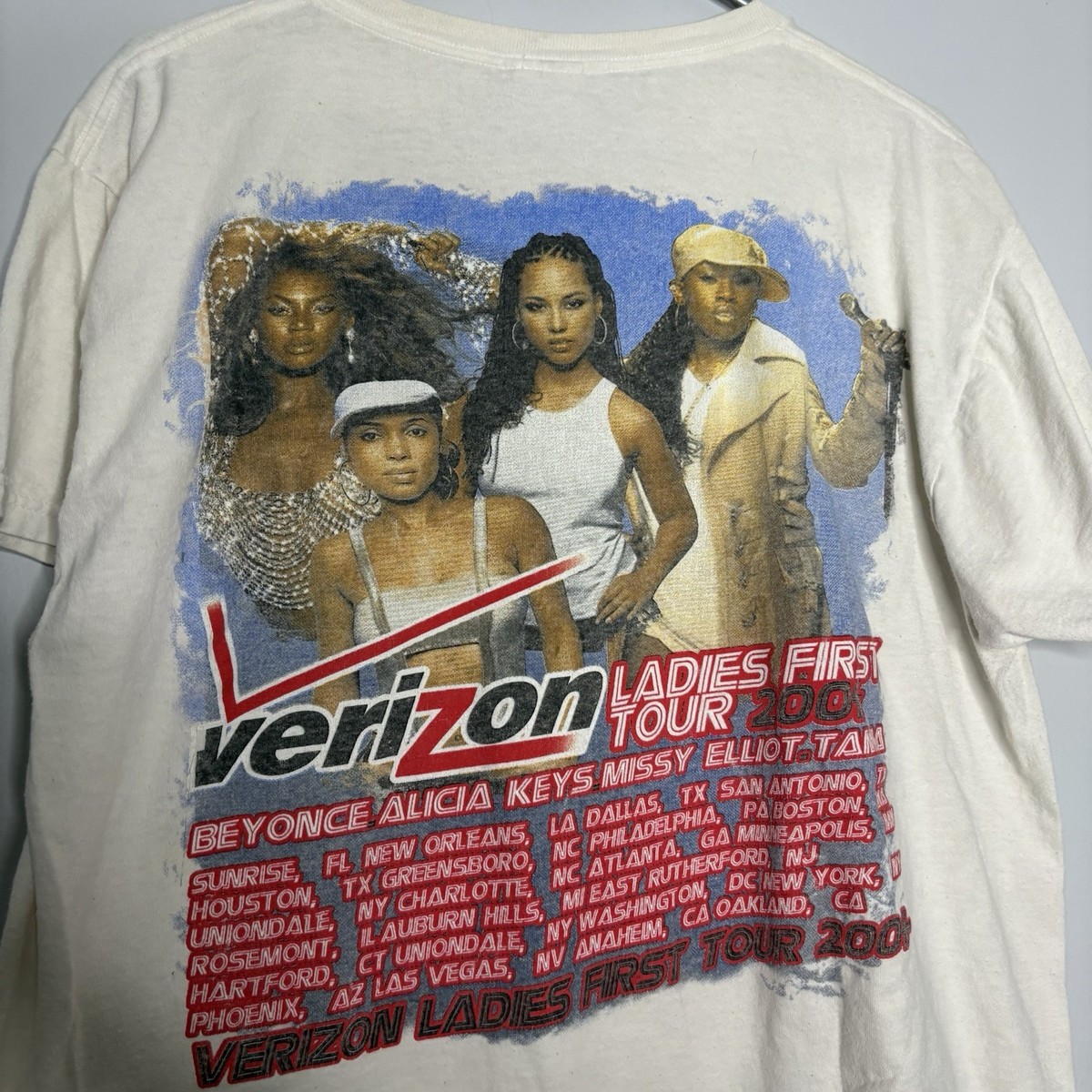 Vintage 2004 Ladies First Tour Beyonce Alicia Keys Elliot Size L