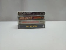 4 Cassette Tapes(History Of Rhythm & Blues,Quad City DJ,MTV,BET,Bell Big Devoe)