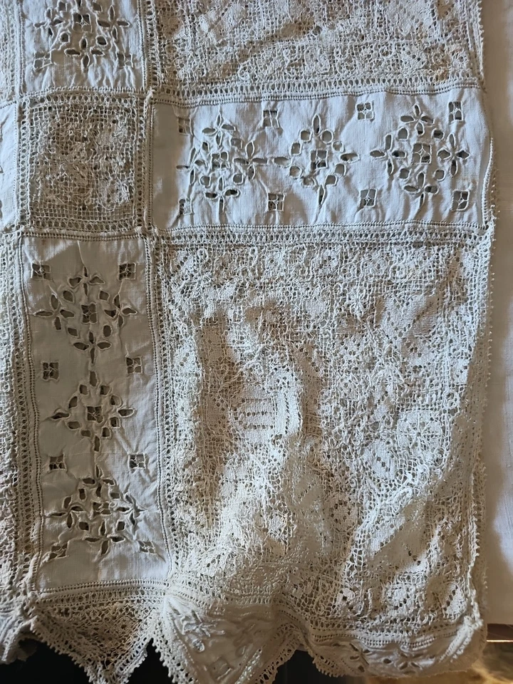 Garniture de table en lin blanc et dentelle aux fuseaux Fait Main/ Linge ancien  - Photo 2/4