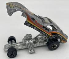 Vintage 1977 Hot Wheels Blackwall Mongoose Corvette Funny Car Tom McEwen (Lot A)