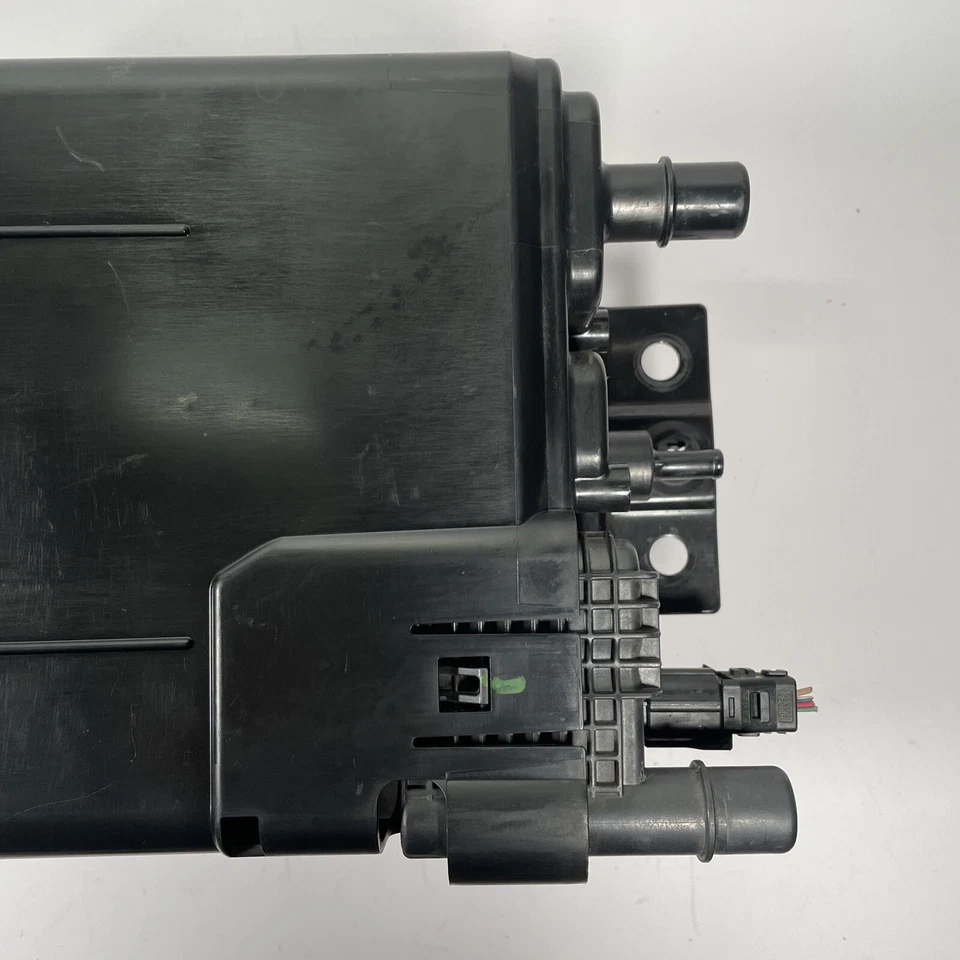 2014-2016 Toyota Highlander Charcoal Fuel Vapor Canister Evap 77740-0E030 Foto 3 de 4