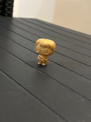 goldener harry potter kinder joy